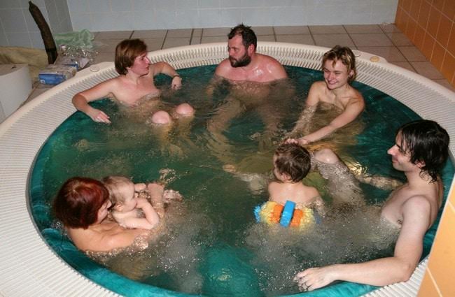 Photos family nudism Hotel [Hotel for nudism]