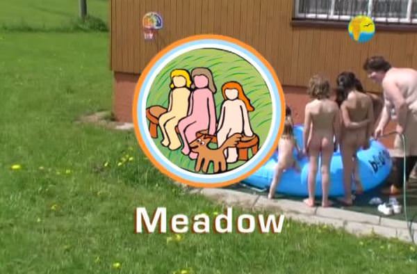 Meadow - Naturist freedom family nudism video [720×480 | 01:12:25 | 2.4 GB]